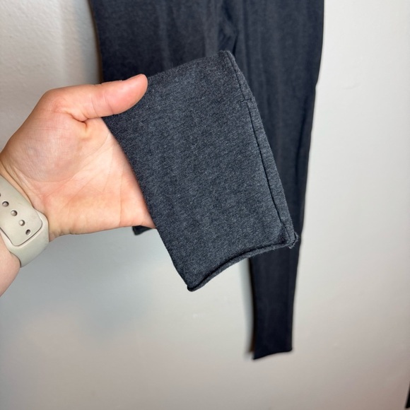 Aritzia TNA Heathered Gray Leggings - Picture 5 of 8